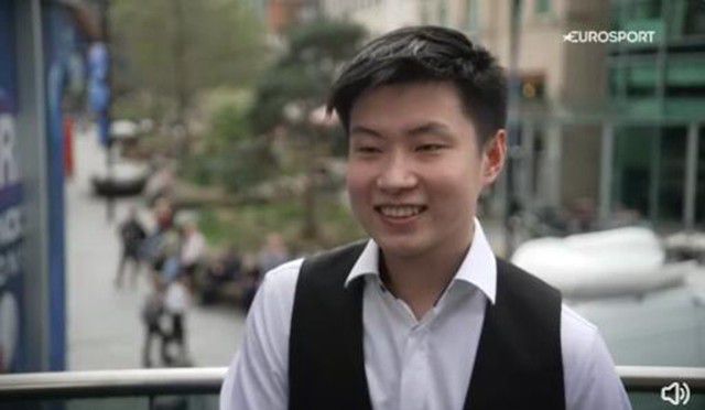 他想要的是拥有两个6号位，而不是球员到处飞奔，或者更多的时间在指定位置上。